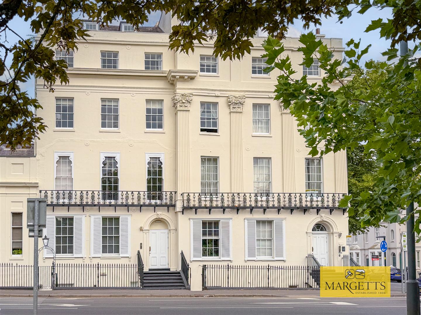 The Town House, Kenilworth Rd, Central Royal Leamington Spa (1100sqft and NO chain!)